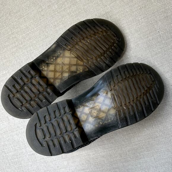 DR. MARTENS 1460 Pascal Silver Star Laced Boot Black Leather EU 37 Women's 6 - Picture 8 of 9